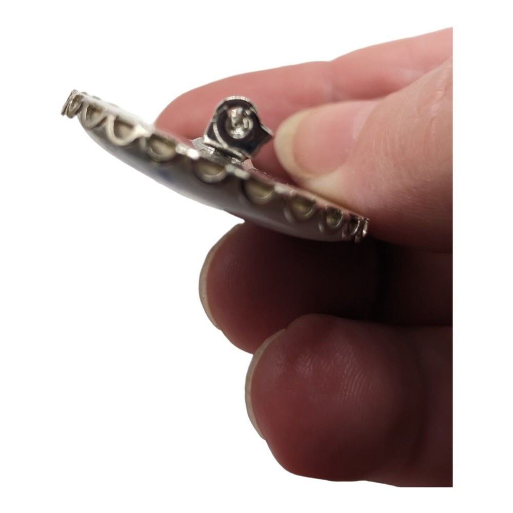 Vintage Porcelain Blue and White Small Flowers Brooch Oval Silvertone Delft Styl - Picture 4 of 6